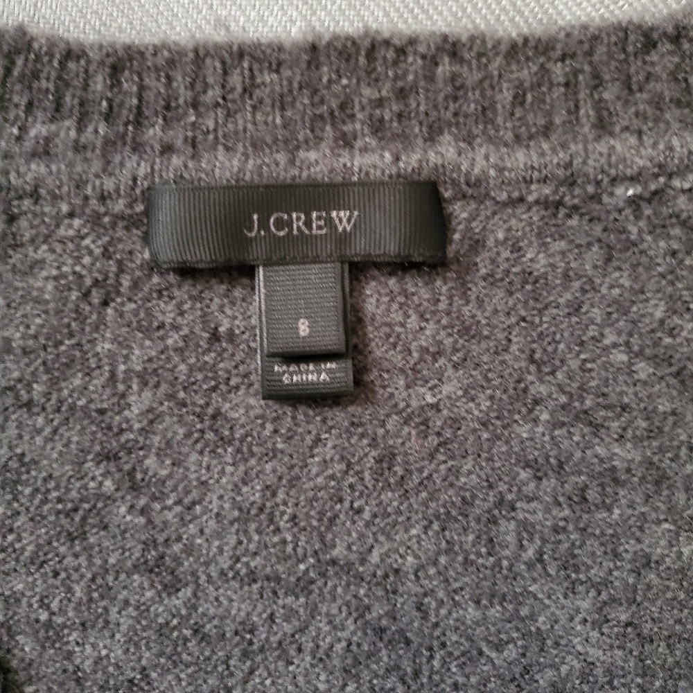 J. Crew V Neck Sweater In Yarn Size Small - Picture 5 of 6